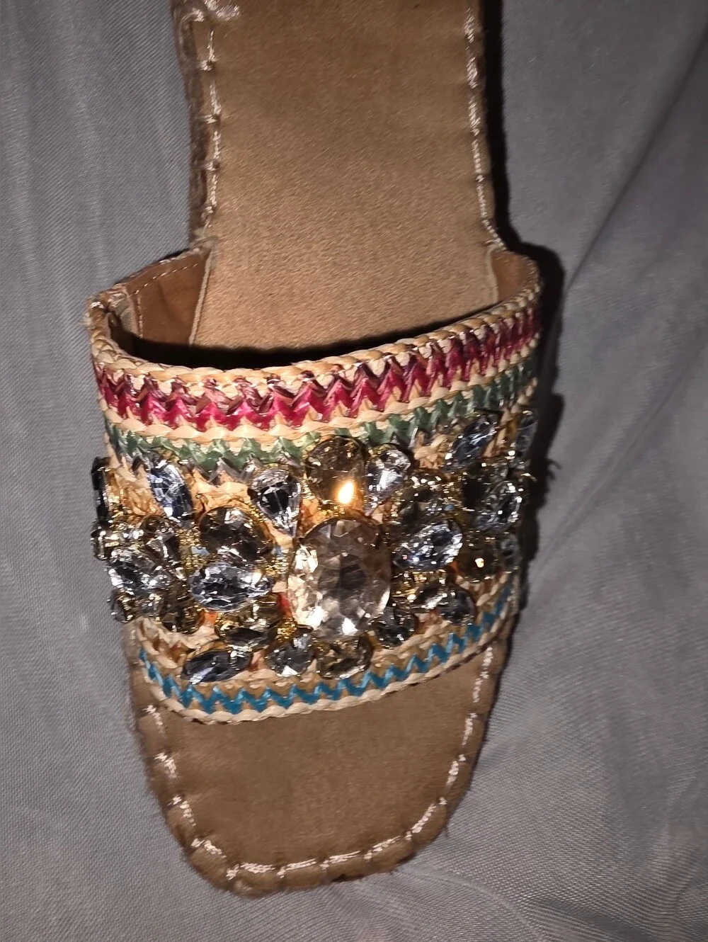 White‎ Mountain Bejeweled Rainbow Raffia Espadrille Wedge Slide Sandals Size 9.5